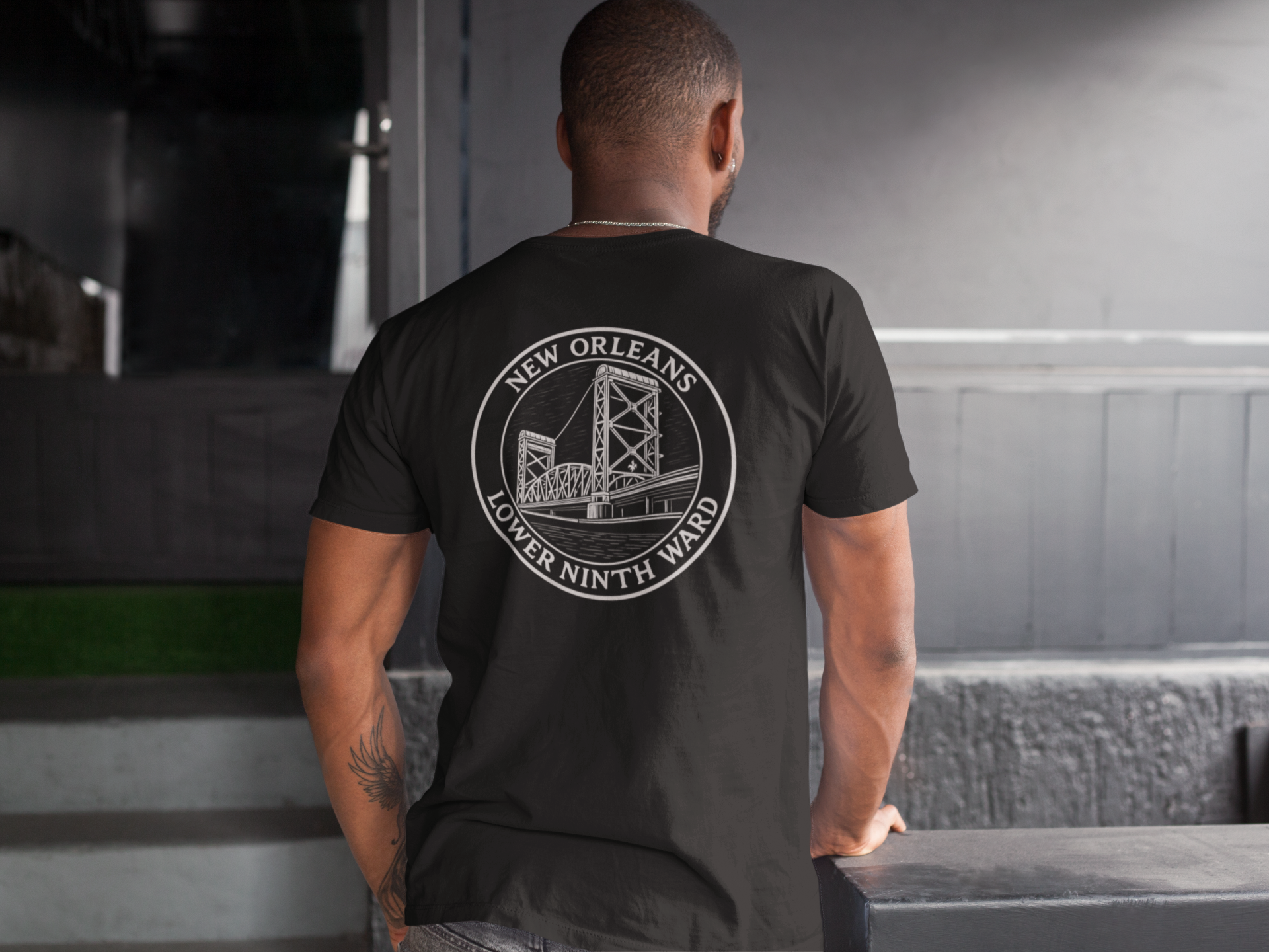 UNISEX - CROSS THE CANAL TEE