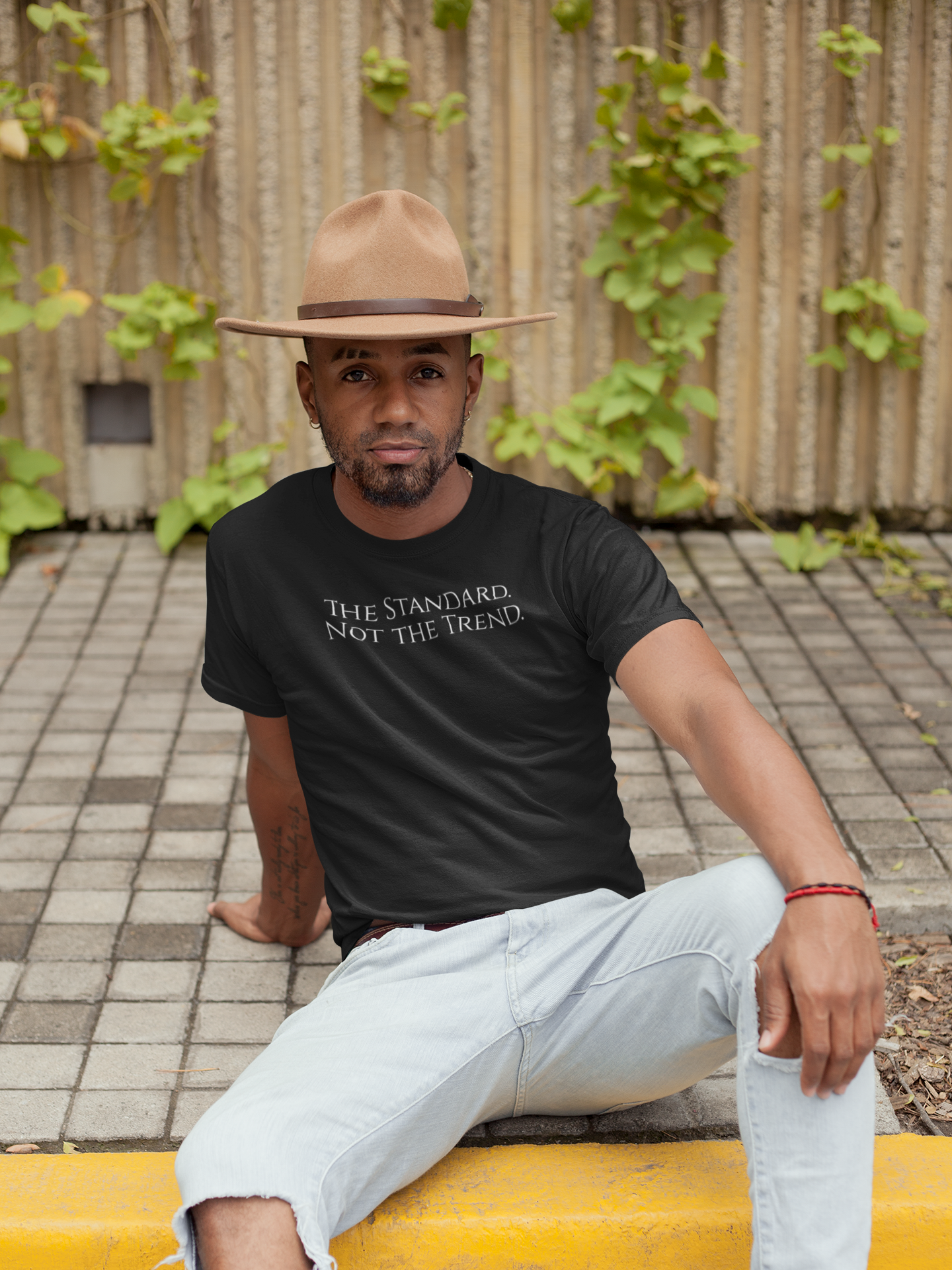 UNISEX - THE STANDARD LUXE TEE