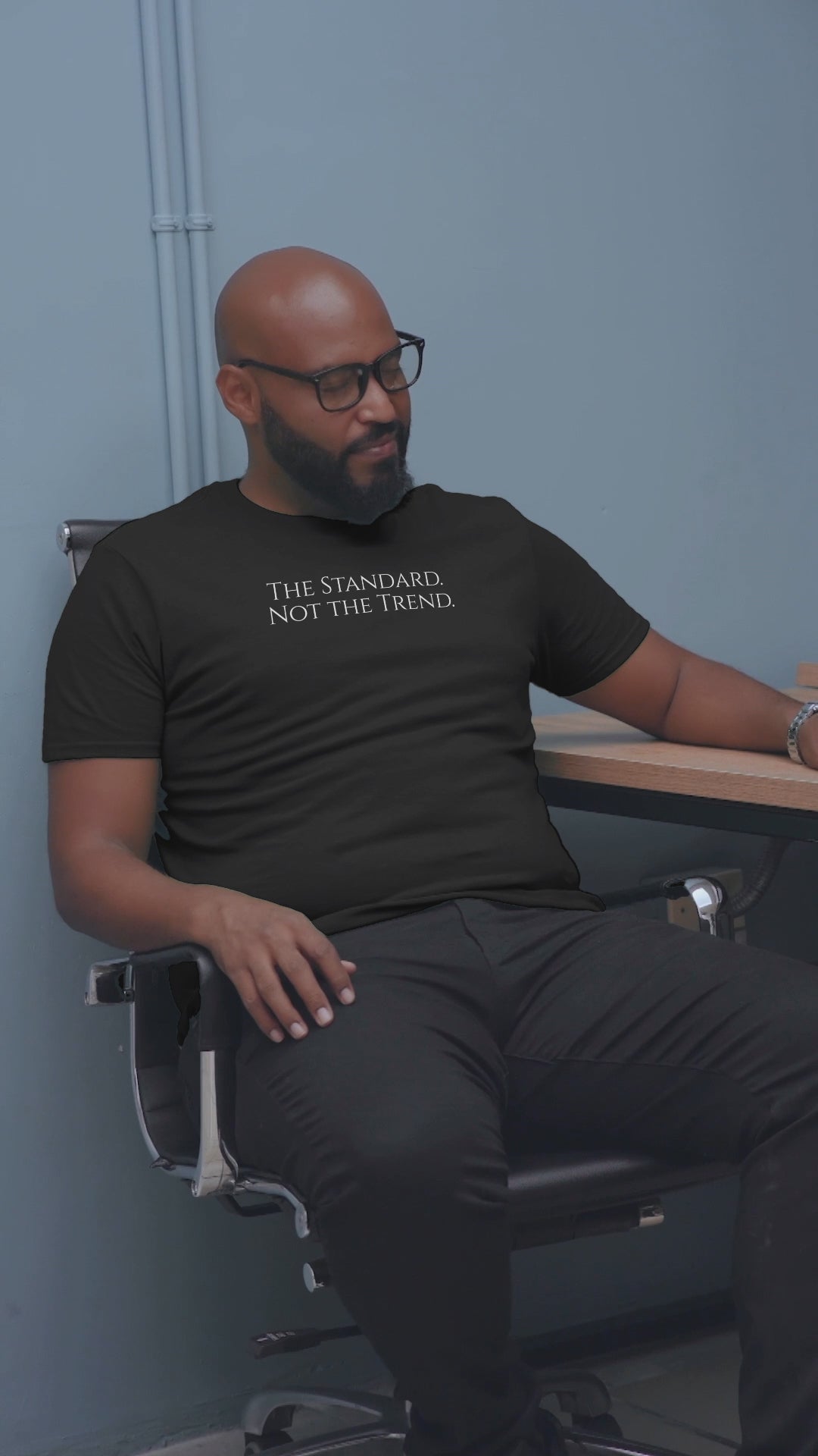 UNISEX - THE STANDARD LUXE TEE